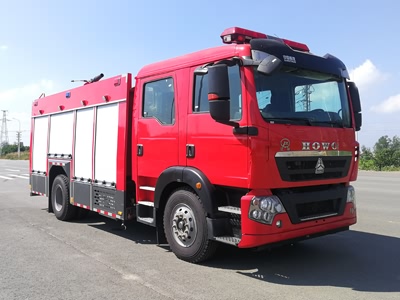 重汽6噸泡沫消防車(chē)